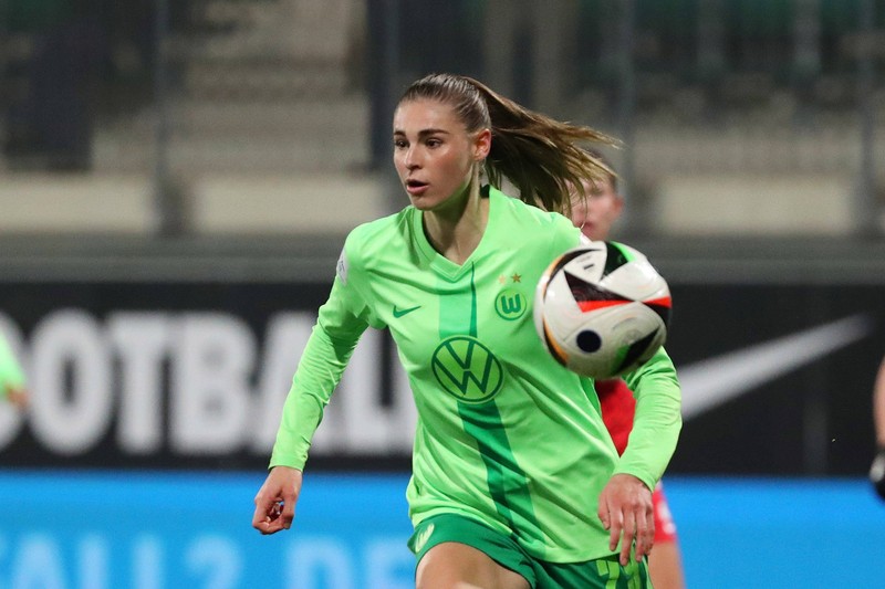Jule Brand spielte lange beim VfL Wolfsburg.