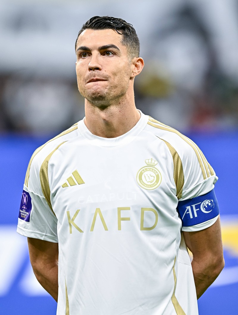 Cristiano Ronaldo ist immer noch der bestbezahlte Fußballer der Welt.