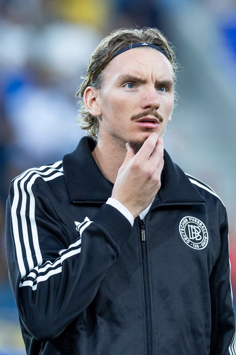 Nick Woltemade Gehalt Freundin Und Verein Was Musst Du ber Ihn Wissen 