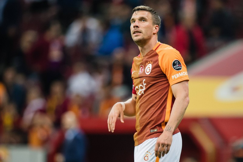 Lukas Podolski spielte nach seiner Karriere in Deutschland lange in der Türkei.