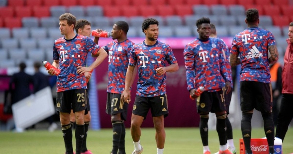 Die skurrilsten Fußballtrikots der Geschichte