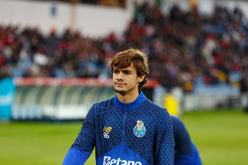 Rodrigo Mora ist Spieler vom FC Porto.