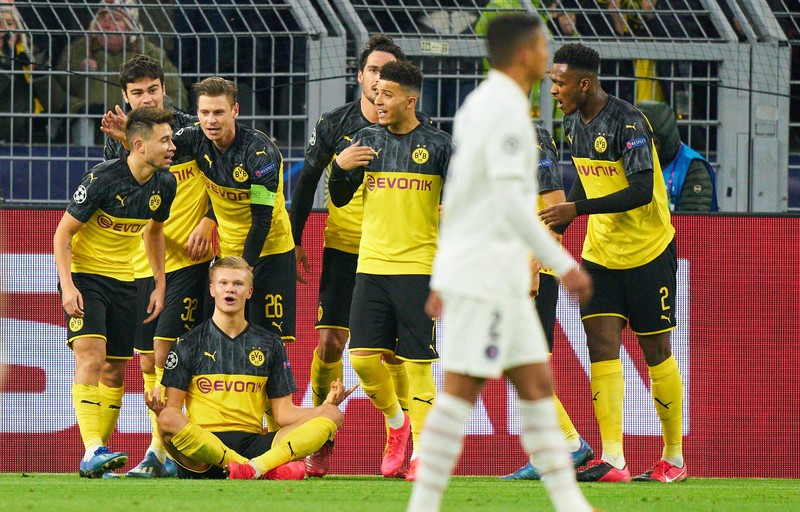 Besonderer Jubel: Erling Haaland feiert sein Tor zum 1:0 für Borussia Dortmund im CL–Achtelfinale gegen Paris Saint-Germain