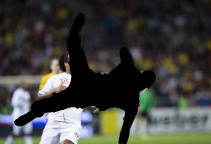 MIt diesem Tor bewies er, dass Kunst und Fußball Hand in Hand gehen.