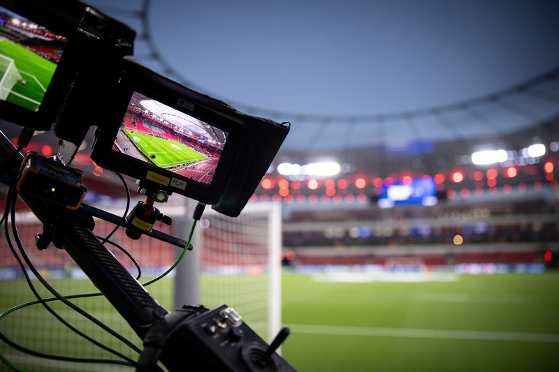 Gibt es internationalen Fußball auch im Free-TV?