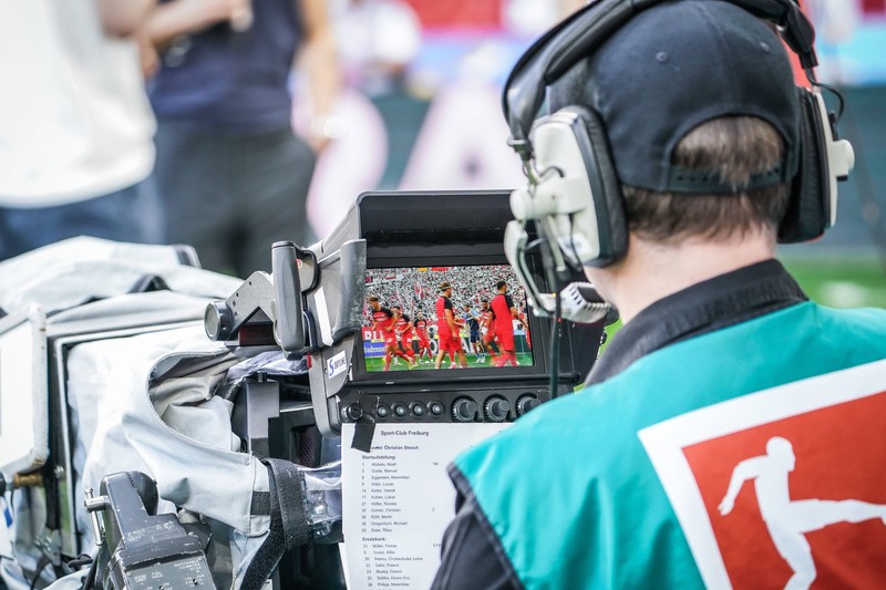 Welche Pay-TV-Abos braucht man heutzutage, um Fußball zu schauen? Wir klären auf.