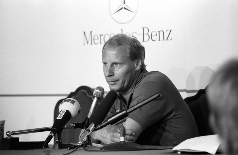 Auf Pressekonferenzen wurde die eigene Taktik gerne mal messerscharf auf den Punkt gebracht.